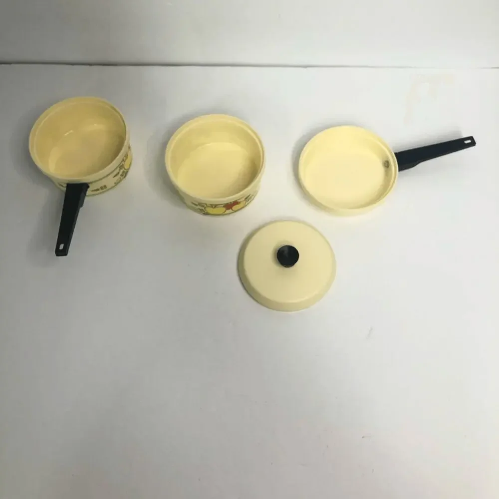 vintage plastic chilton toys dishes‎ pans apples pattern play pretend kitchen